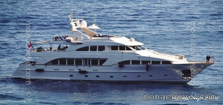 Domani yacht