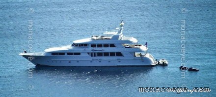 Namoh yacht
