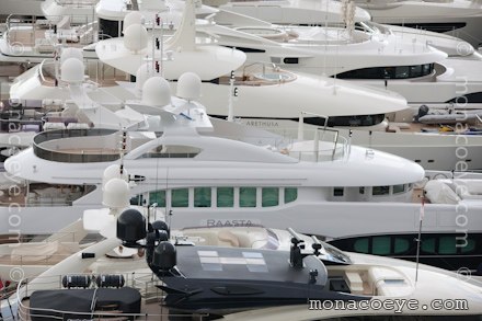 Raasta yacht