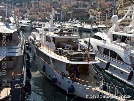 Hidalgo yacht