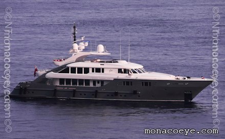 MY 360 from ISA yachts