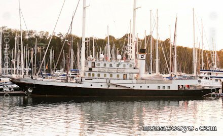 Richard Burton and Elizabeth Taylor yacht Kalizma in Phuket