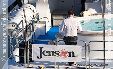 Jenson Button support yacht