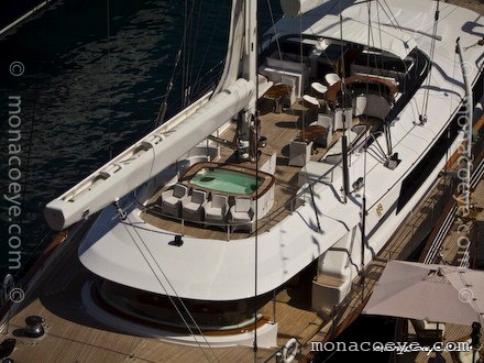 Parsifal III Perini Navi