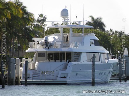 Alicia yacht