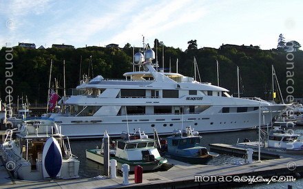 Seaquest yacht