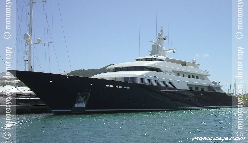 les wexner yacht